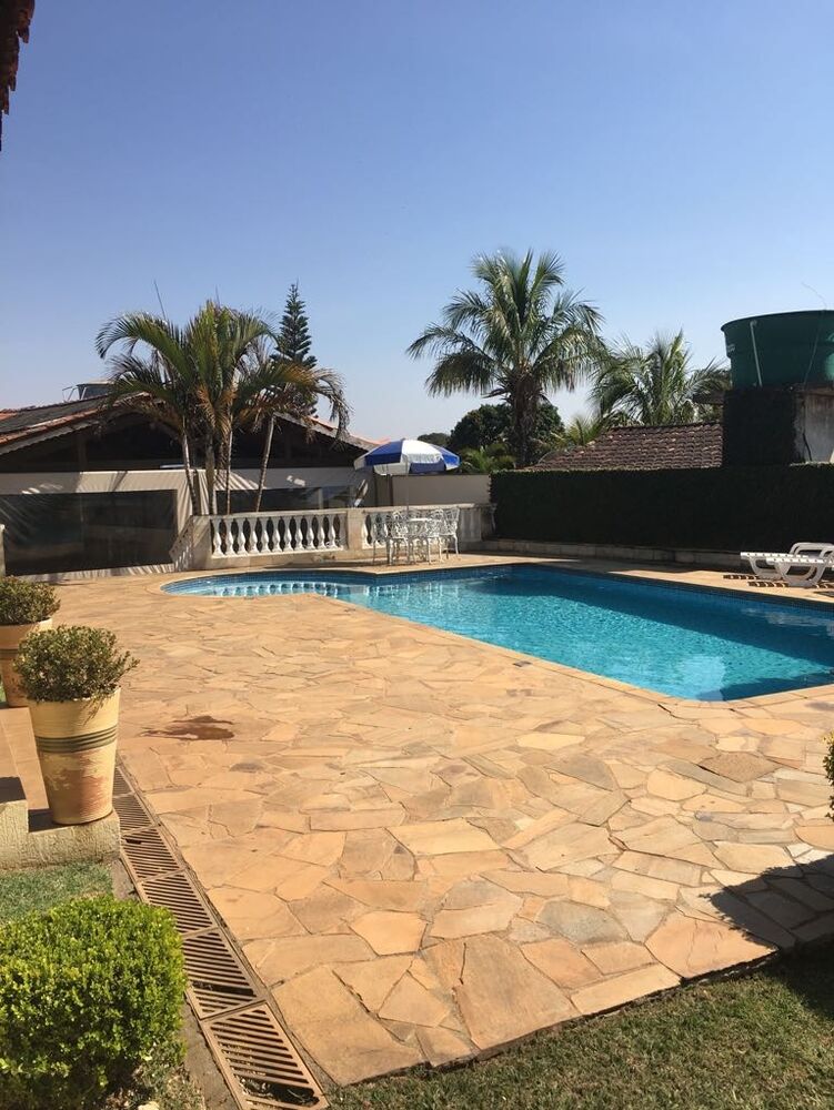Chácara à venda com 6 quartos, 2190m² - Foto 6