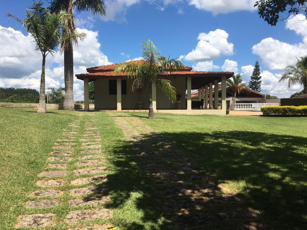 Chácara à venda com 6 quartos, 2190m² - Foto 18