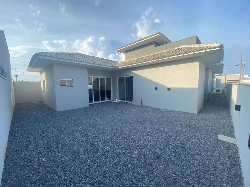 Casa, 3 quartos, 213 m² - Foto 3