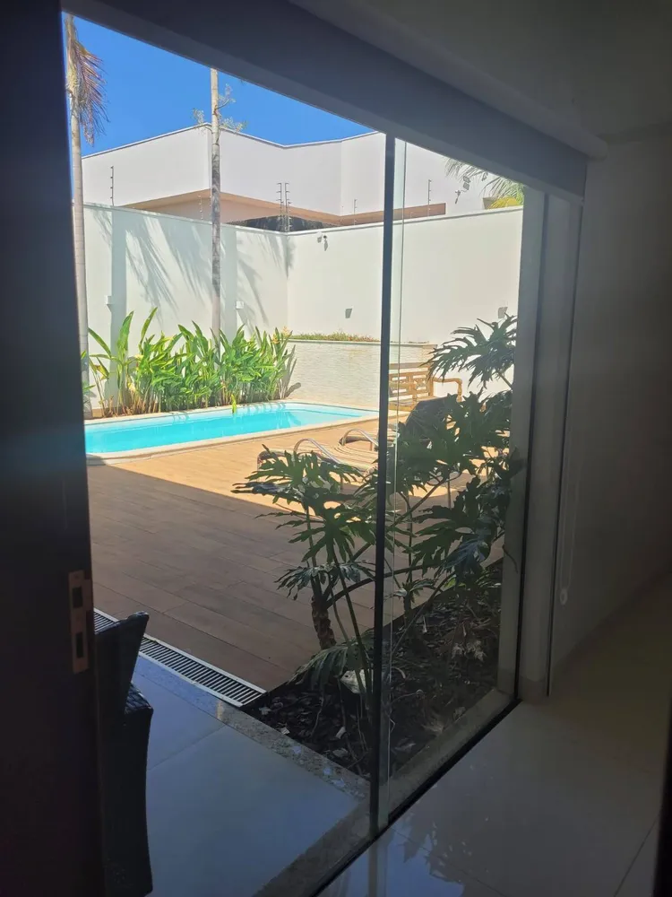 Casa, 3 quartos, 246 m² - Foto 8