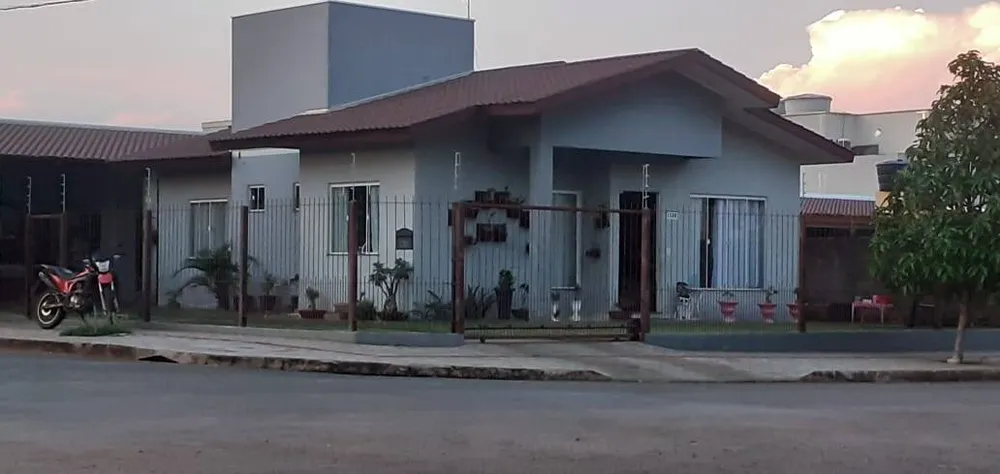 Casa, 3 quartos - Foto 1