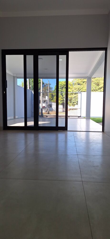Casa, 3 quartos, 176 m² - Foto 2