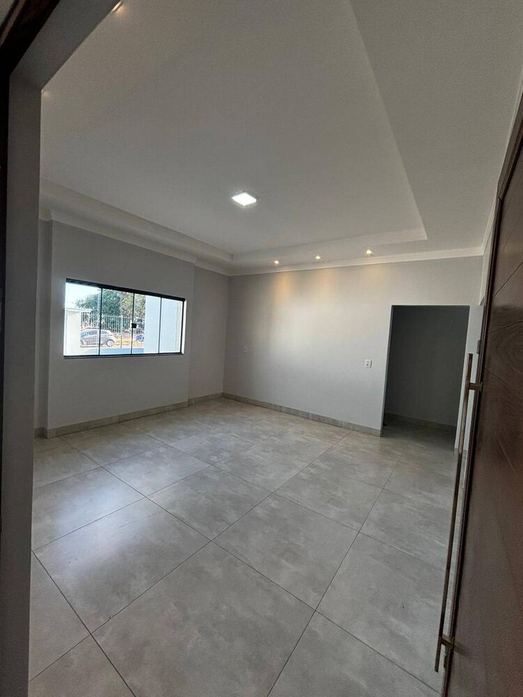 Casa, 3 quartos, 176 m² - Foto 1