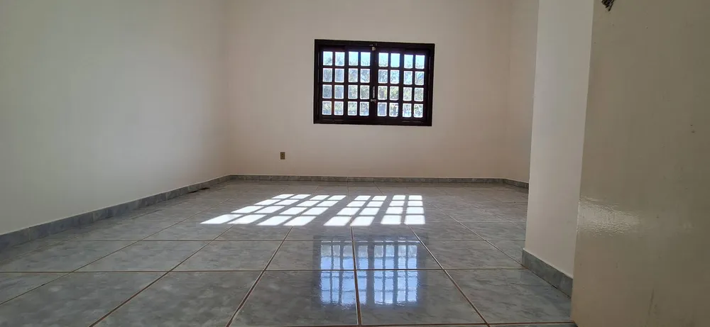 Casa, 4 quartos, 301 m² - Foto 2