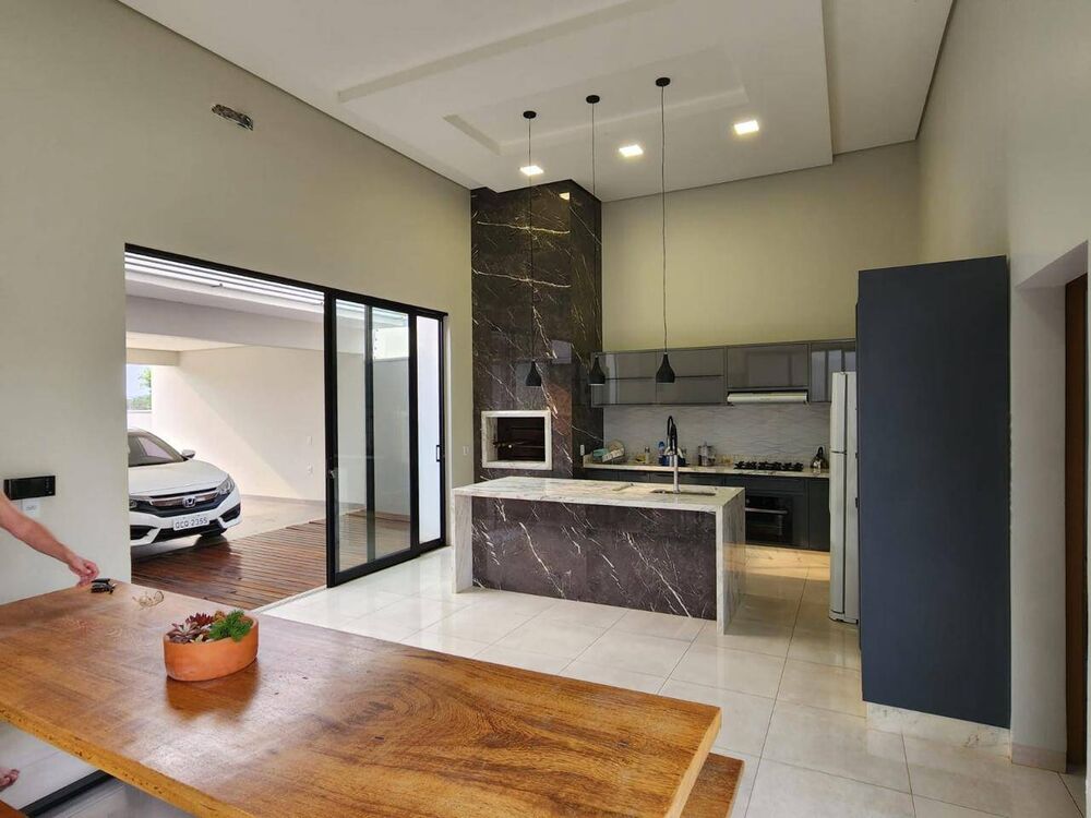 Casa à venda, 178m² - Foto 1
