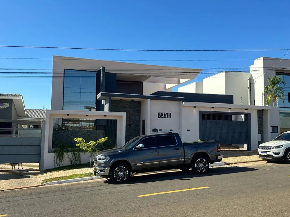 Casa, 3 quartos, 330 m² - Foto 2