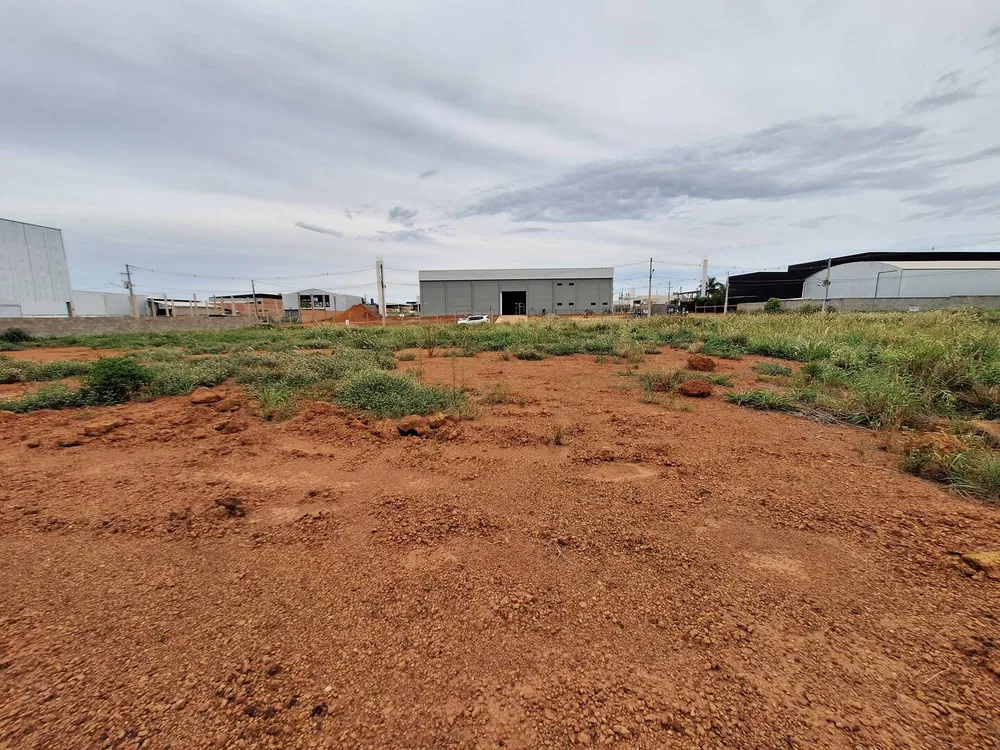 Terreno, 2050 m² - Foto 1