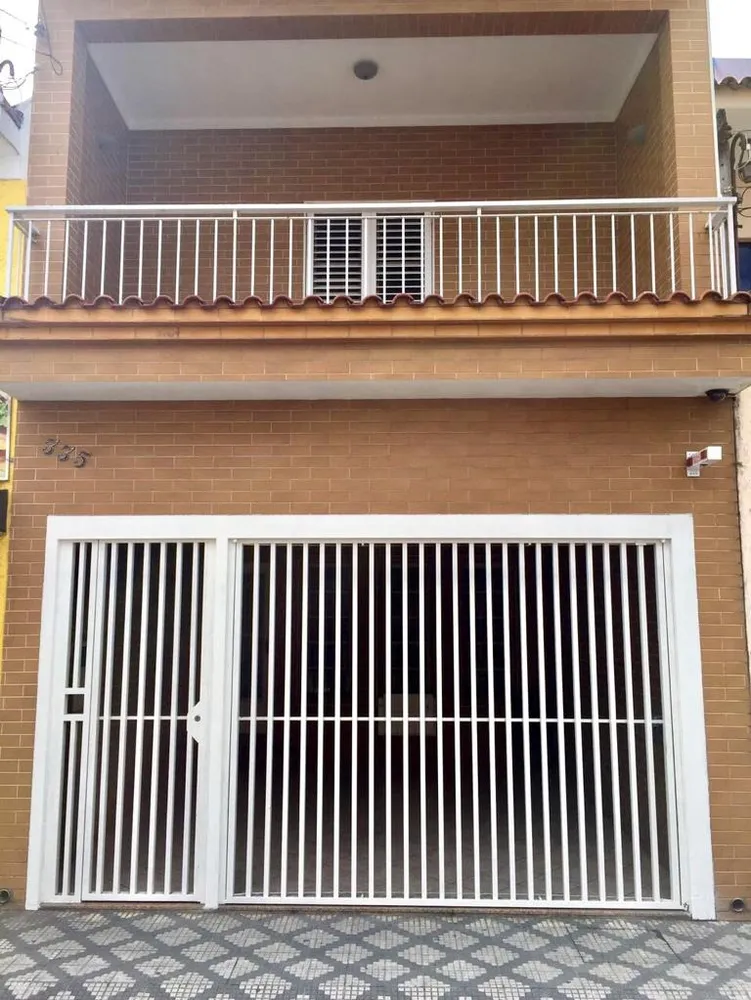 Sobrado, 3 quartos, 245 m² - Foto 1
