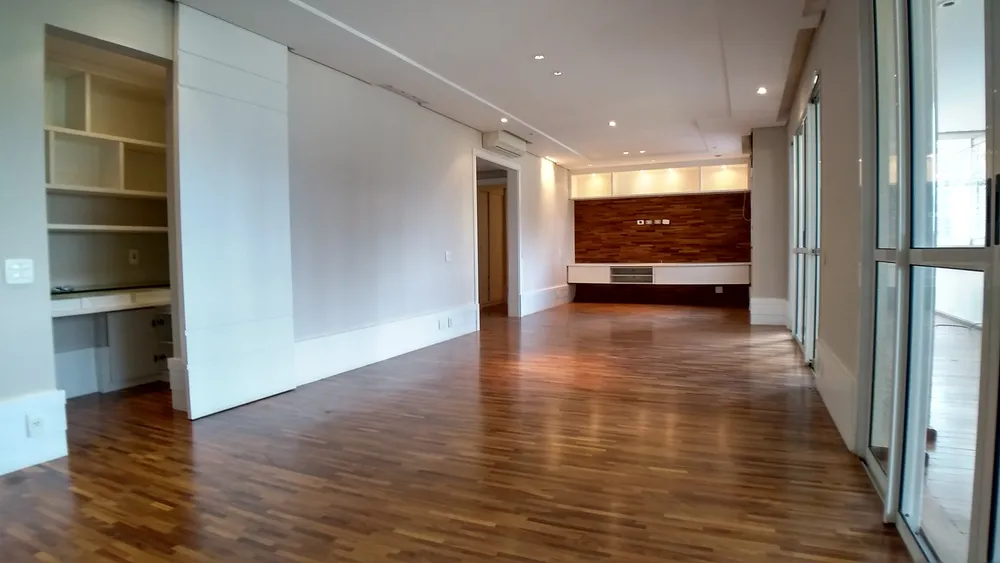 Apartamento, 3 quartos, 230 m² - Foto 2