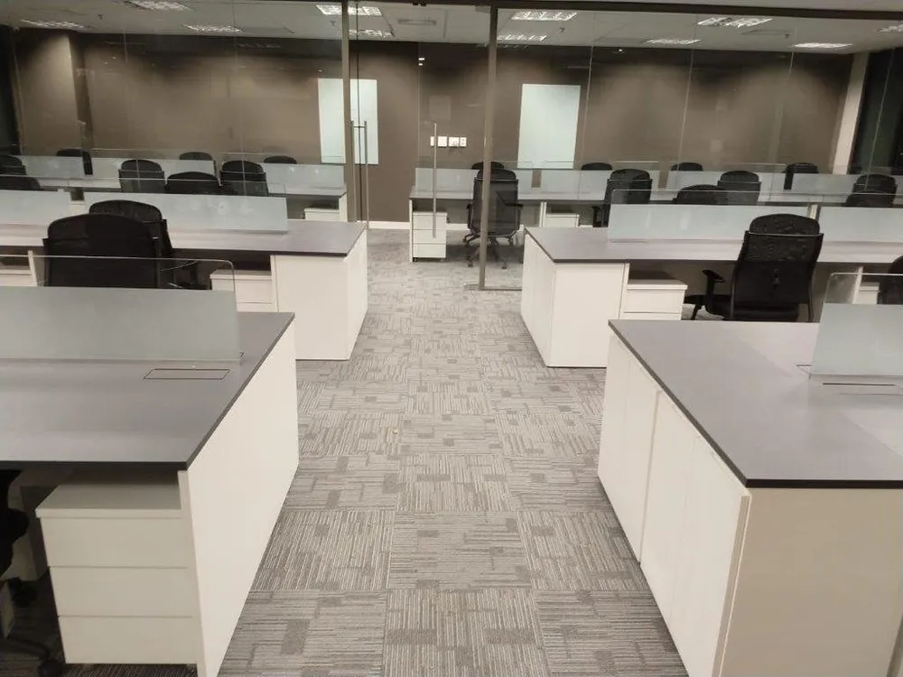 Sala-Conjunto, 300 m² - Foto 1