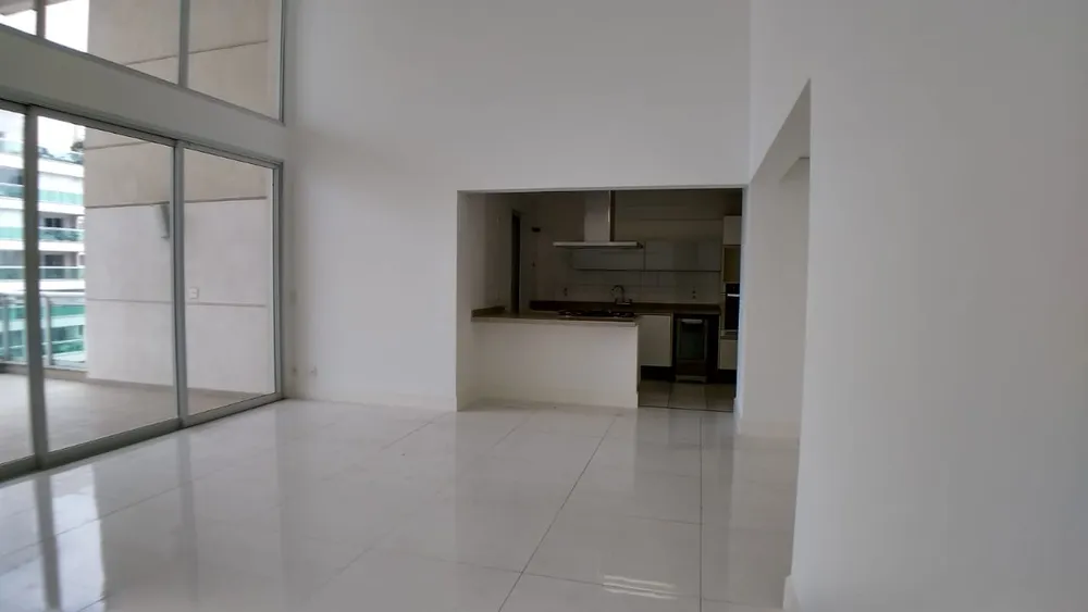 Apartamento, 4 quartos, 190 m² - Foto 1