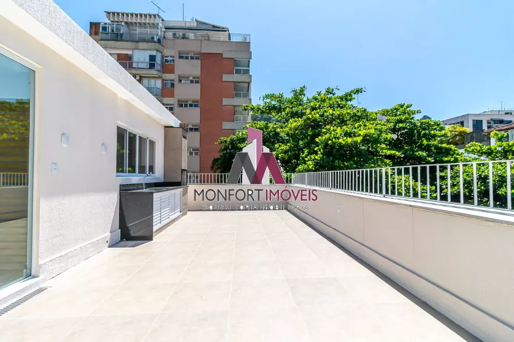 Cobertura, 3 quartos, 237 m² - Foto 1