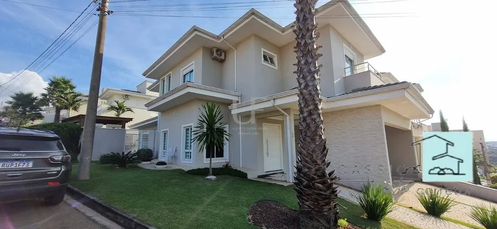 Casa, 4 quartos, 290 m² - Foto 1