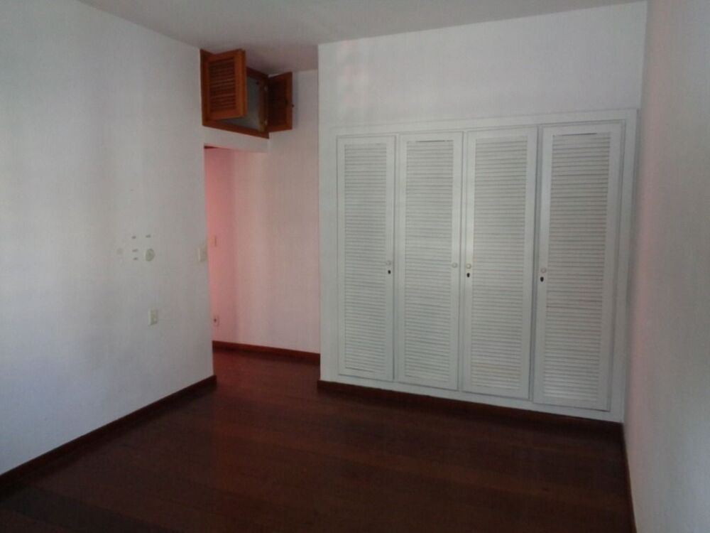 Casa, 3 quartos, 250 m² - Foto 15