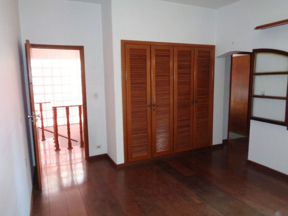 Casa, 3 quartos, 250 m² - Foto 13