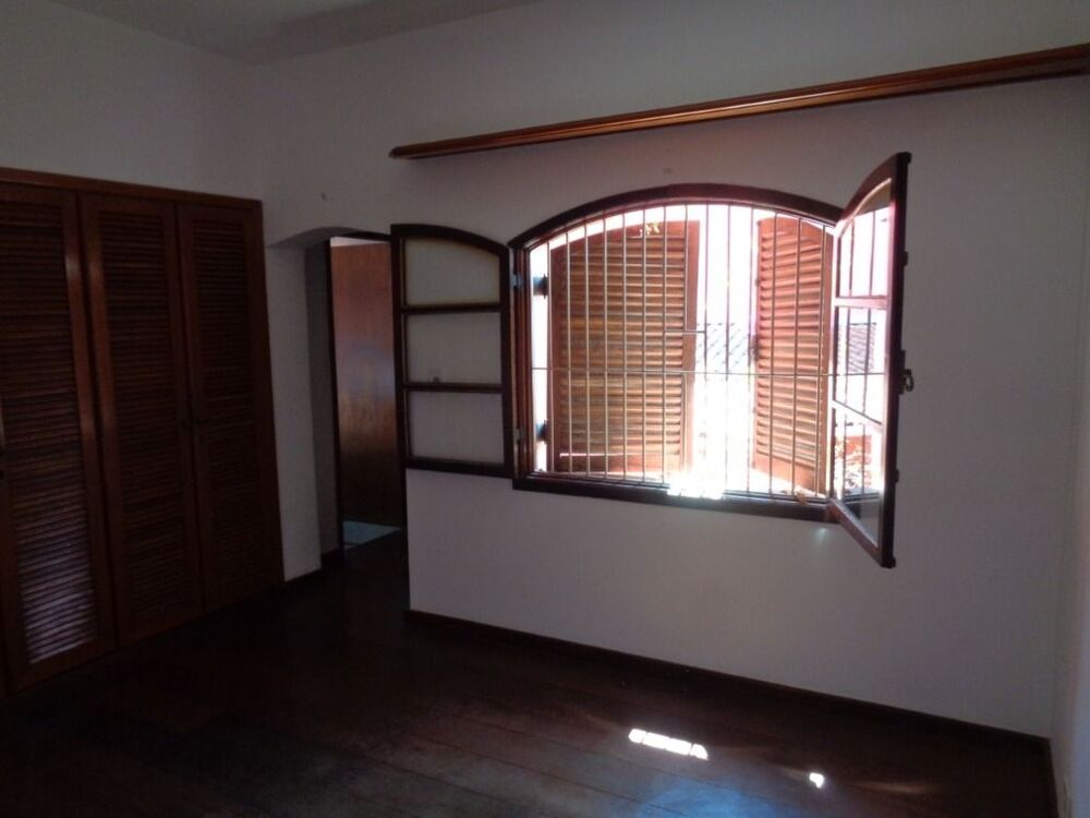 Casa, 3 quartos, 250 m² - Foto 9