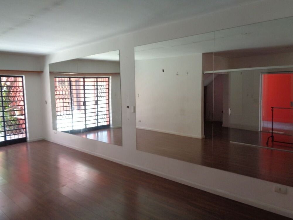 Casa, 3 quartos, 250 m² - Foto 1
