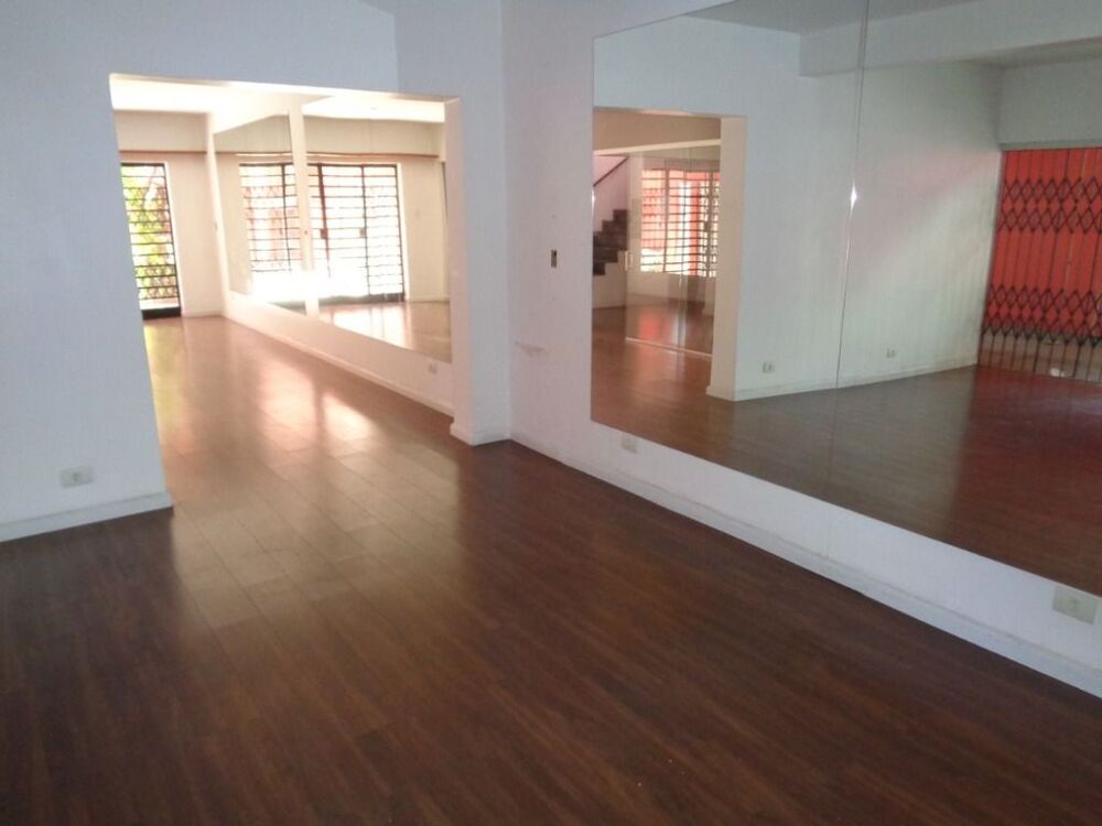 Casa, 3 quartos, 250 m² - Foto 4