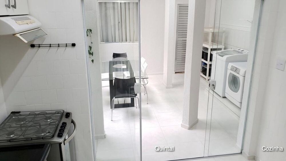 Casa à venda com 4 quartos, 140m² - Foto 2