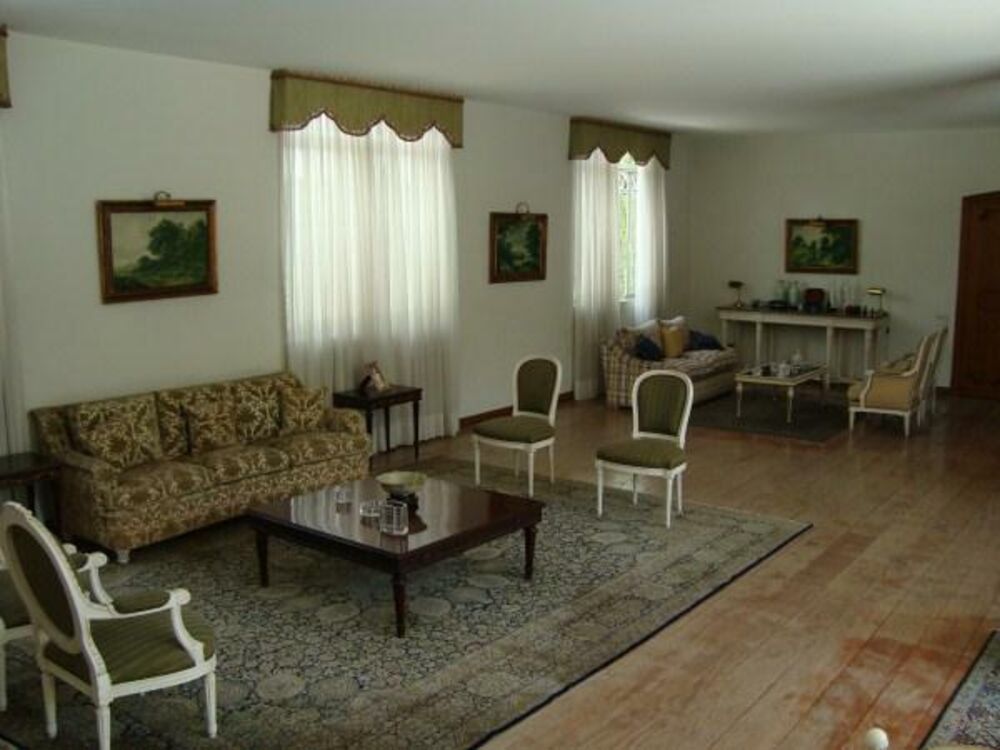 Casa, 5 quartos, 1400 m² - Foto 1