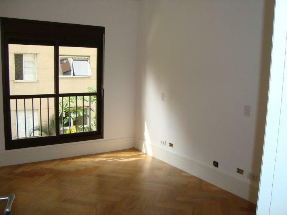 Apartamento, 3 quartos, 210 m² - Foto 1