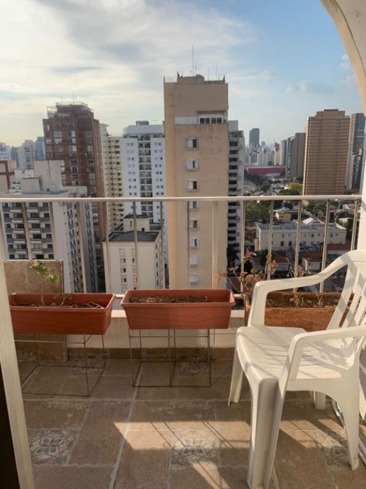 Apartamento à venda com 1 quarto, 45m² - Foto 15