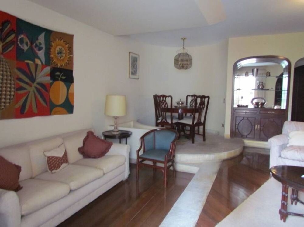 Apartamento para alugar com 2 quartos, 150m² - Foto 2