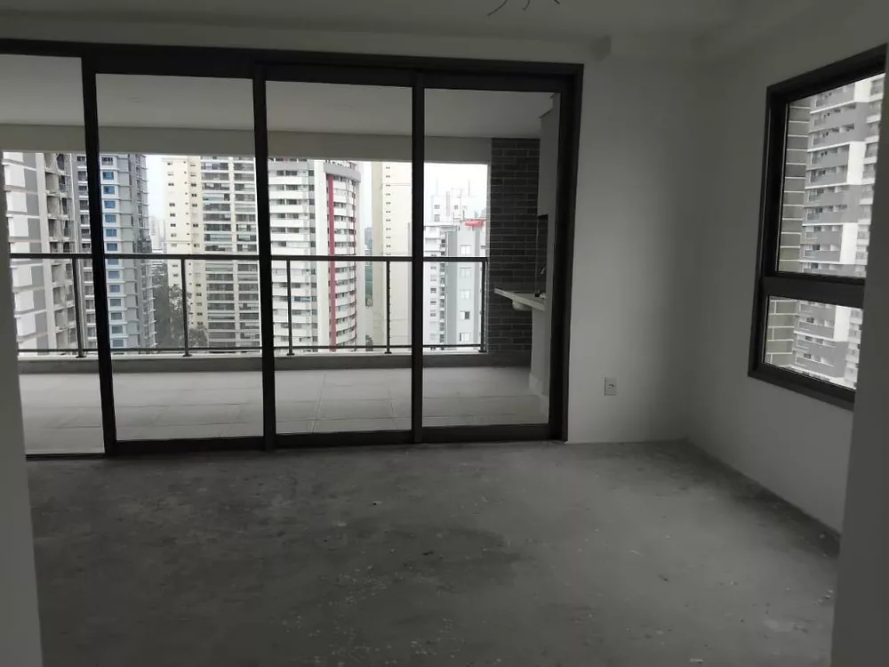 Apartamento à venda com 3 quartos, 141m² - Foto 4