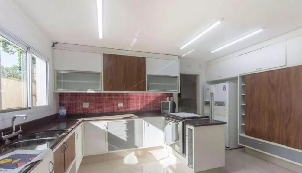 Sobrado à venda com 4 quartos, 258m² - Foto 3