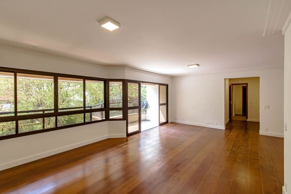 Apartamento à venda com 4 quartos, 190m² - Foto 4