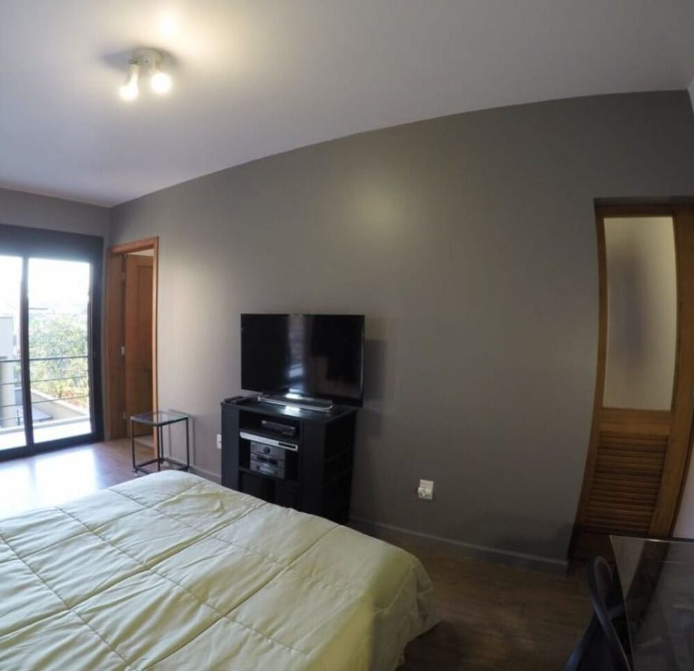 Sobrado, 9 quartos, 350 m² - Foto 4