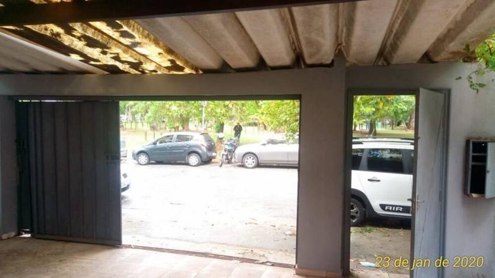 Casa, 4 quartos, 253 m² - Foto 2