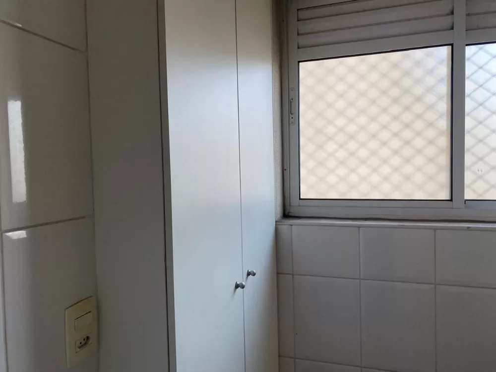 Apartamento à venda com 2 quartos, 75m² - Foto 7