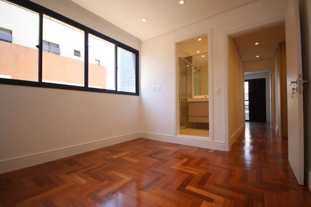Cobertura, 3 quartos, 314 m² - Foto 1