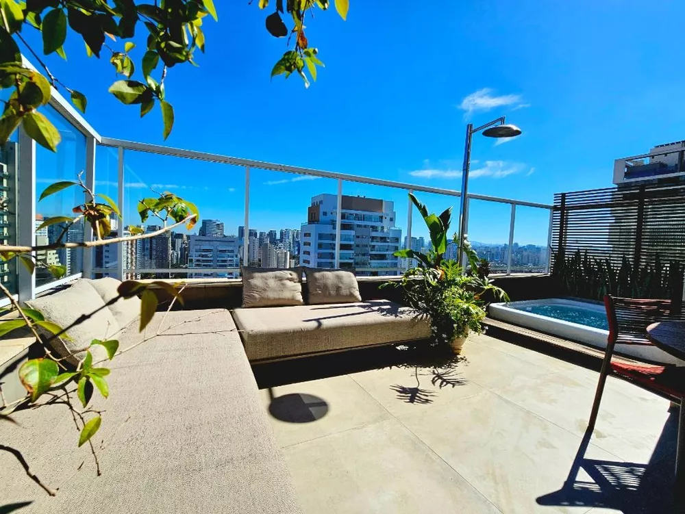 Cobertura, 3 quartos, 230 m² - Foto 13