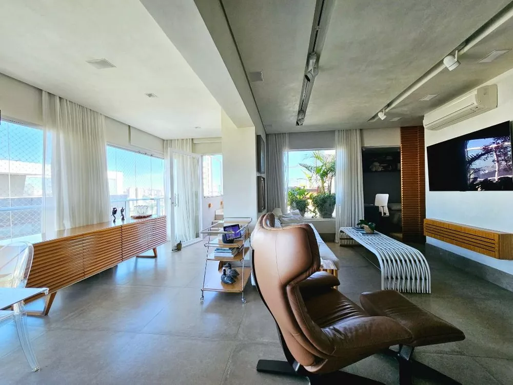 Cobertura, 3 quartos, 230 m² - Foto 4