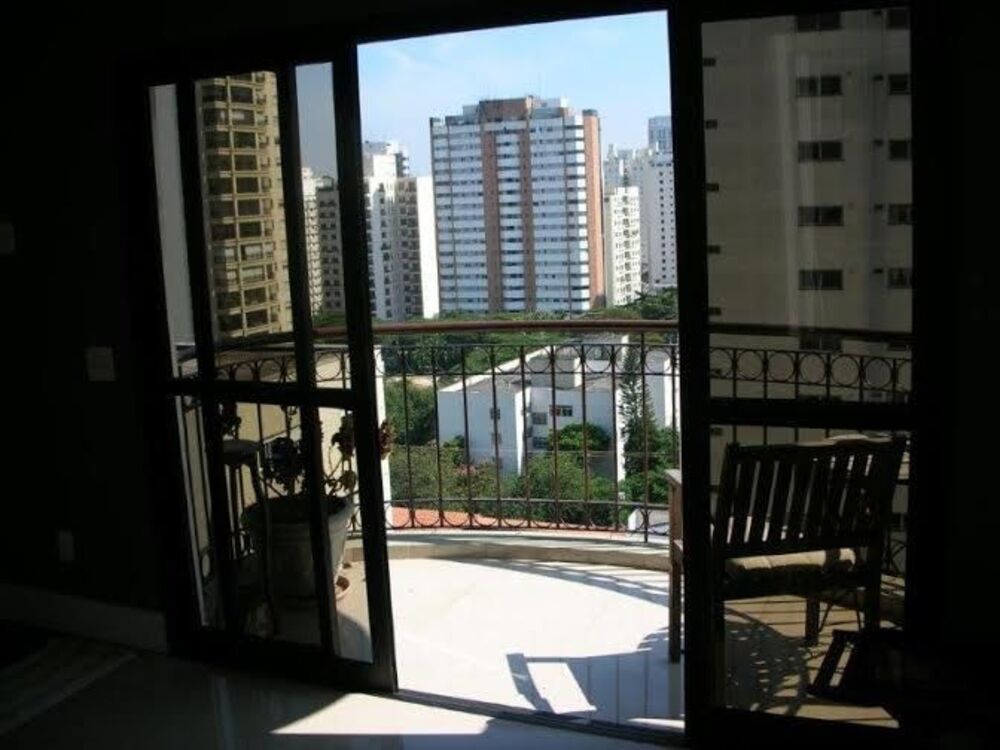 Apartamento à venda com 2 quartos, 142m² - Foto 16