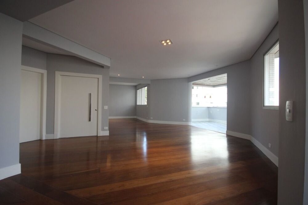 Apartamento à venda e aluguel com 3 quartos, 244m² - Foto 1