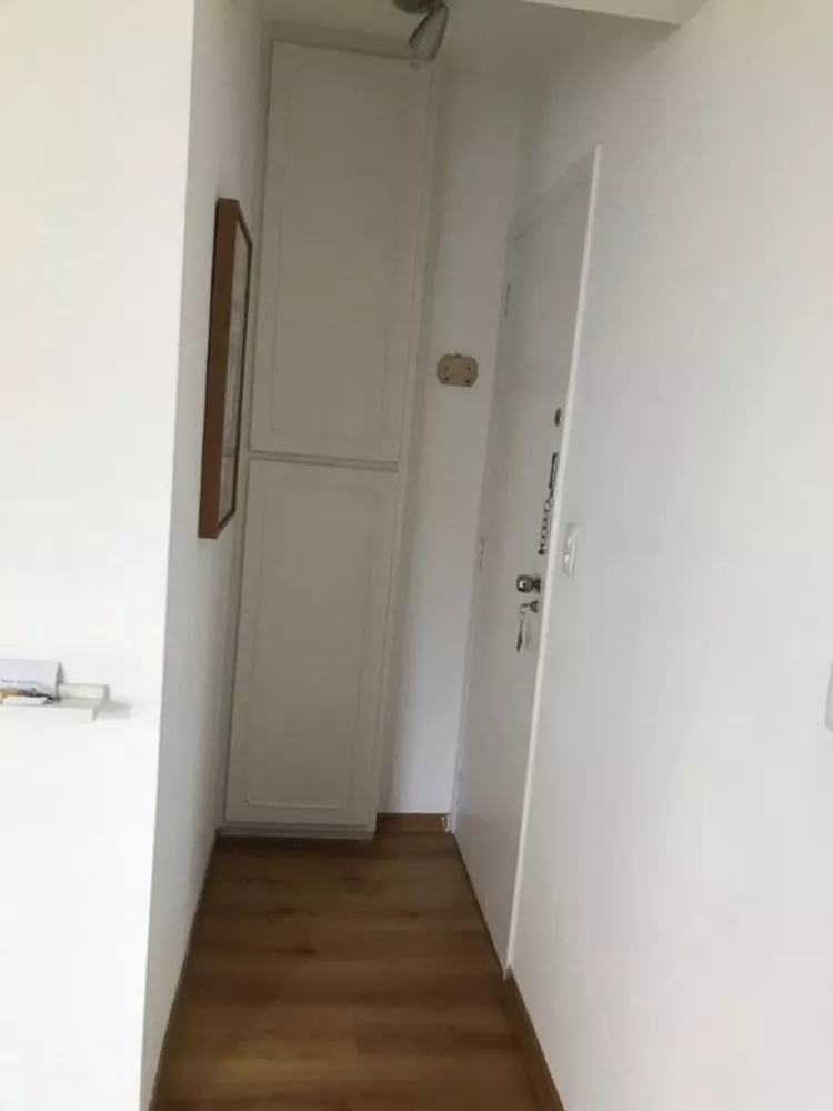 Apartamento para alugar com 1 quarto, 45m² - Foto 2