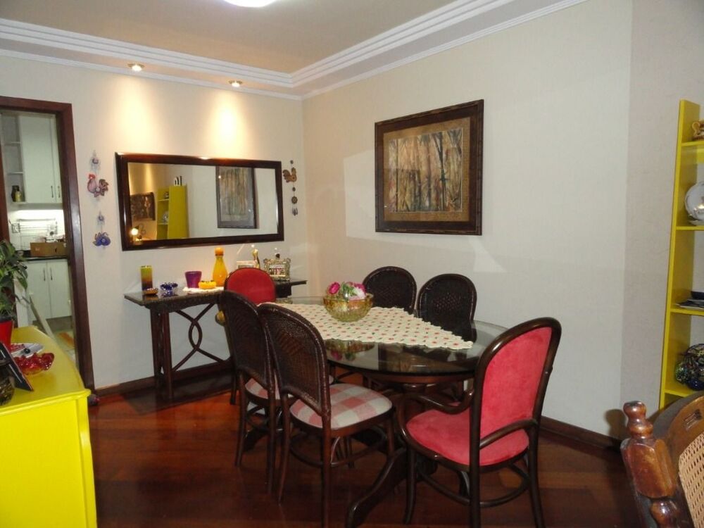 Casa, 3 quartos, 210 m² - Foto 2