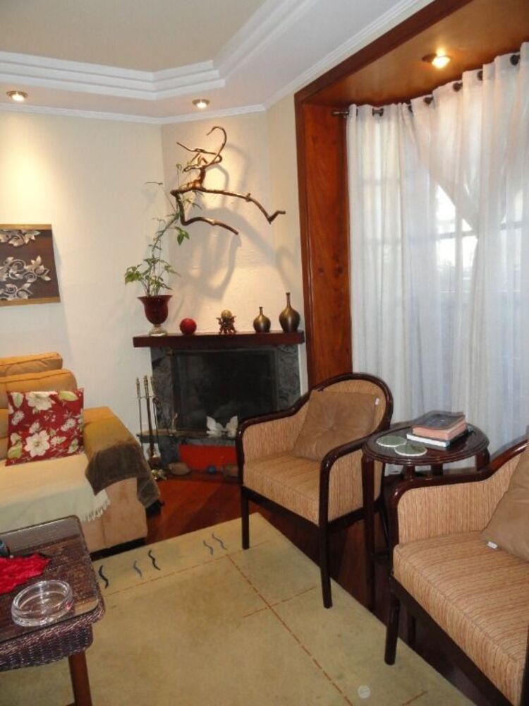 Casa, 3 quartos, 210 m² - Foto 3