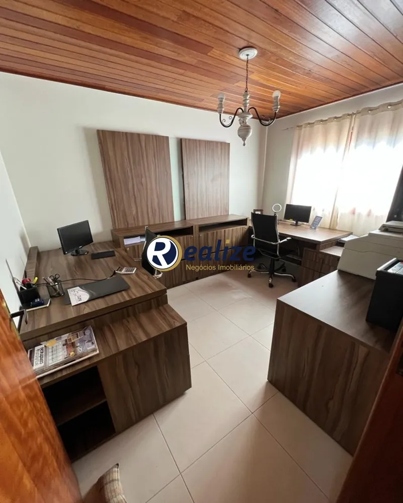 Casa, 3 quartos, 200 m² - Foto 11