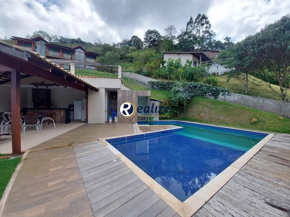 Casa de Condomínio à venda com 8 quartos, 370m² - Foto 4