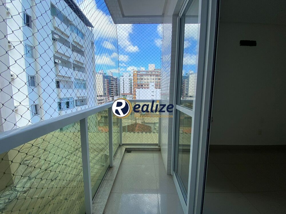 Apartamento à venda com 3 quartos, 135m² - Foto 4