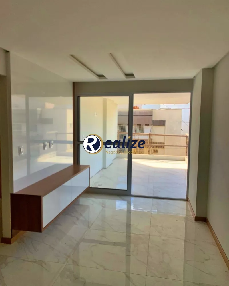 Apartamento à venda com 3 quartos, 88m² - Foto 1