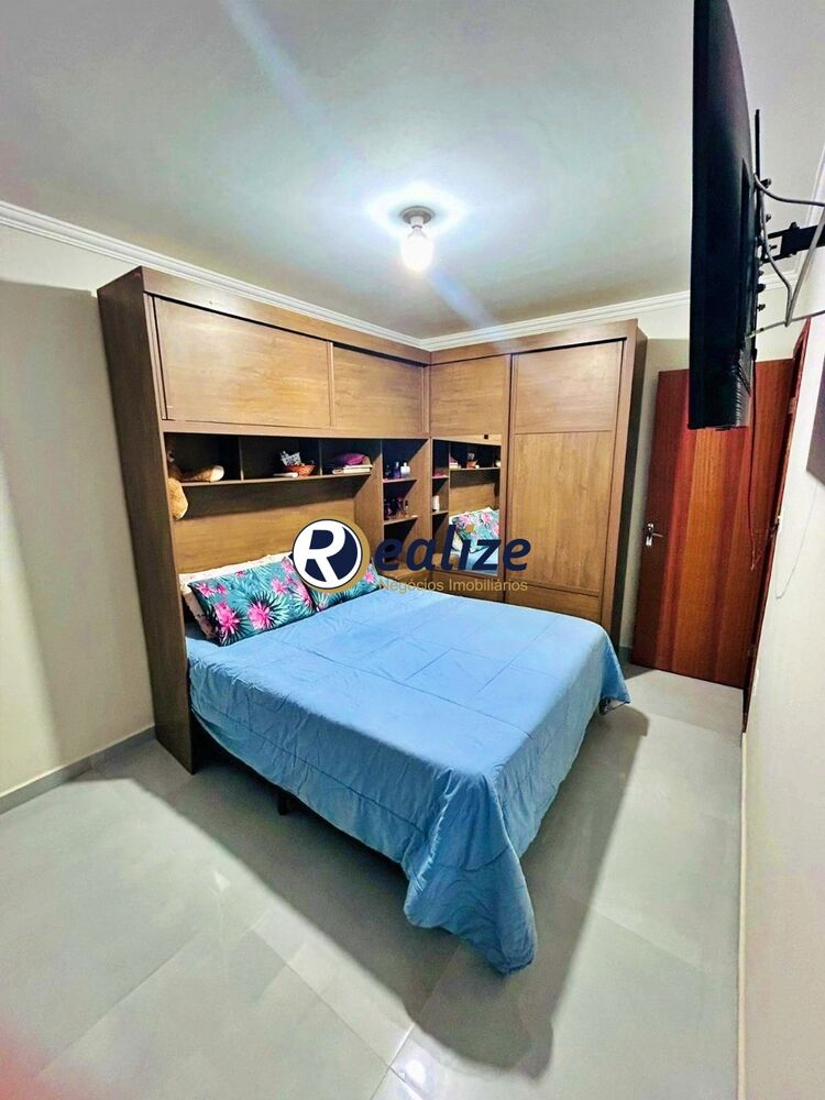 Casa à venda com 4 quartos, 700m² - Foto 10