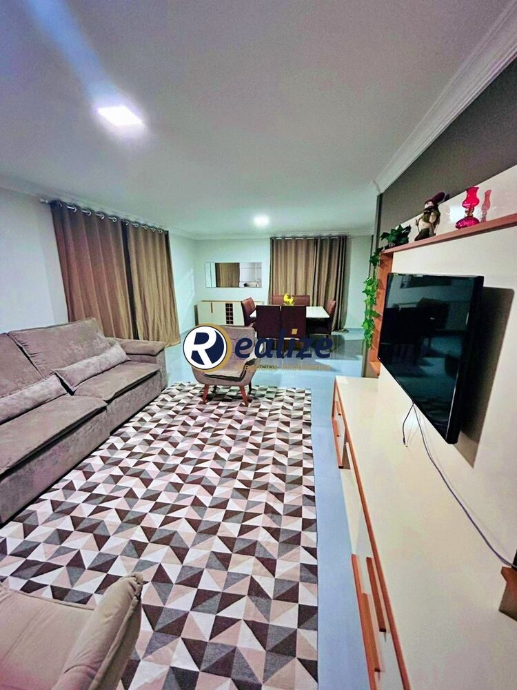 Casa à venda com 4 quartos, 700m² - Foto 2