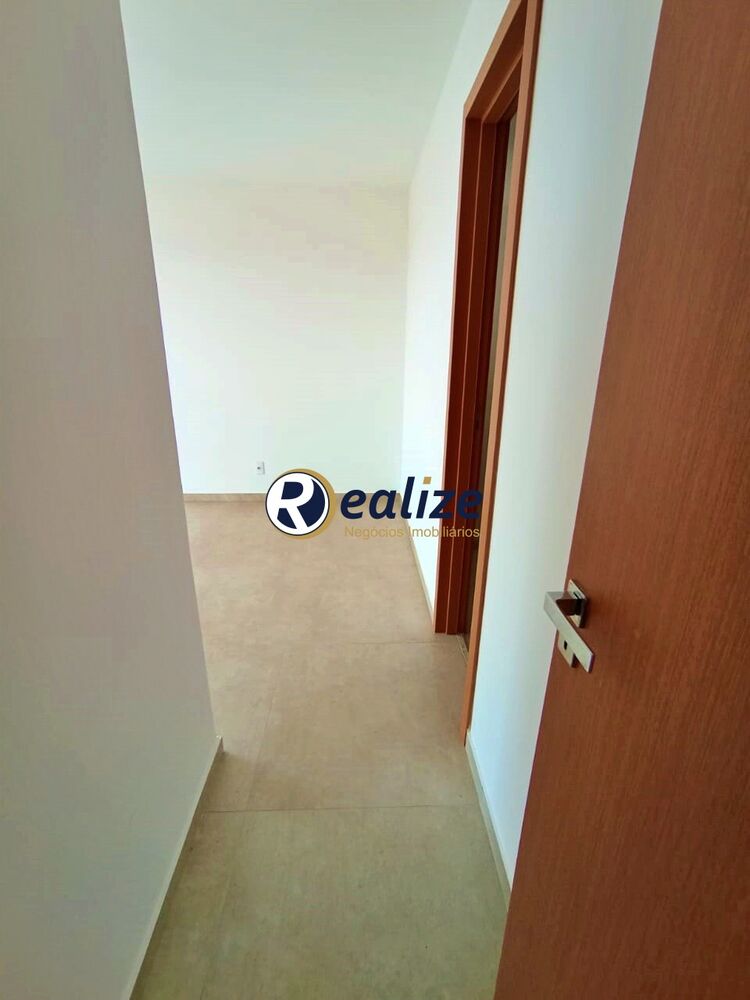 Apartamento à venda com 2 quartos, 75m² - Foto 9