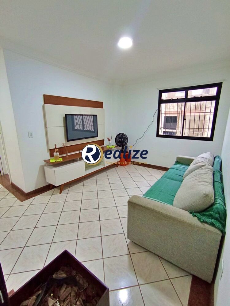 Apartamento à venda com 3 quartos, 110m² - Foto 1