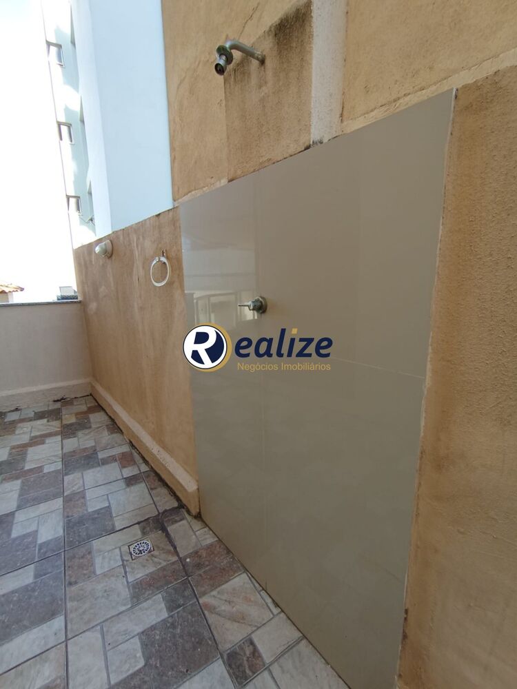 Apartamento à venda com 3 quartos, 140m² - Foto 4